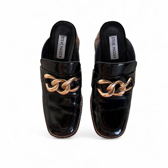 Black Steve Madden faux patent leather mules with gold chain detail - Picture 3 of 5